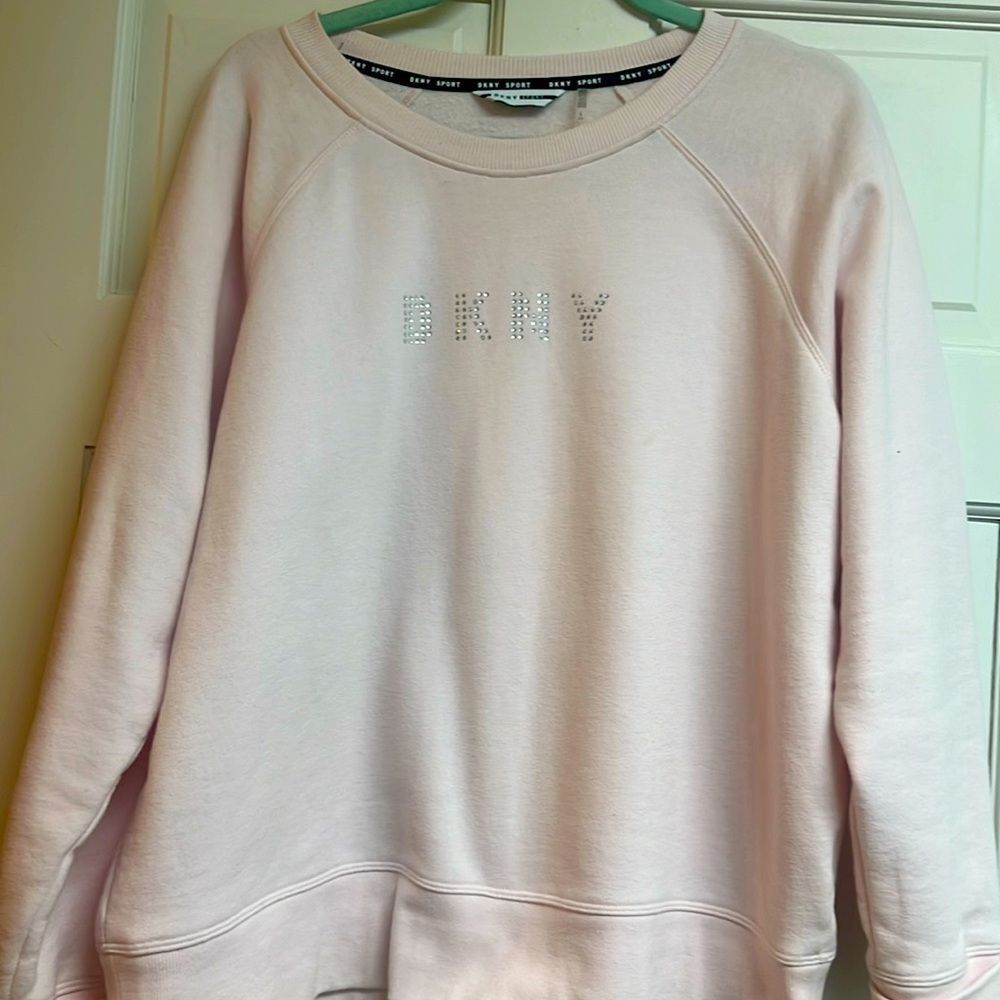 DKNY  sweat shirt size large